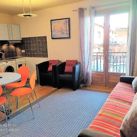 Apartments Eden Шамоні Екстер'єр фото
